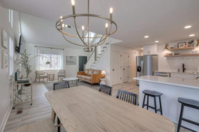 Woodland Retreat - Modern Comfort Near Nashville